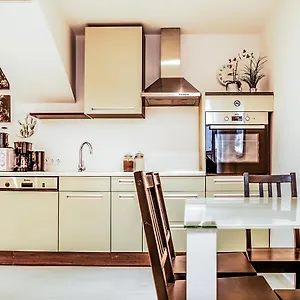 Wohnen Im Herzen Von Budget Appartement